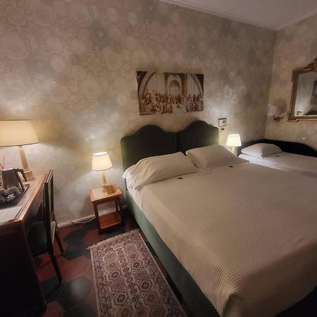 Venus Inn Rome Guest House Ngoại thất bức ảnh