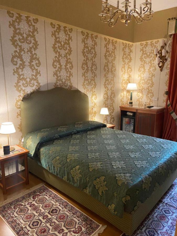 Venus Inn Rome Guest House Ngoại thất bức ảnh